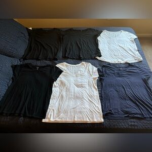 Lot of Gap XL t-shirts